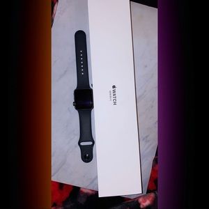 ✨ Apple Watch Series 3 ✨ WORN TWICE